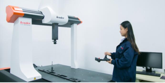 數控(kong)車床加工